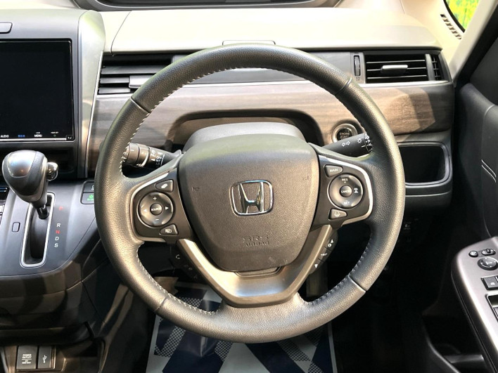 2023 Honda Freed 5BA-GB5 (UW-69f2a44236b1f)[17]