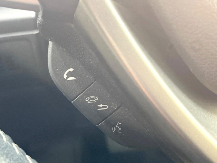 2016 Honda Freed Plus Hybrid DAA-GB7 (UW-69f2a4428724b)[20]