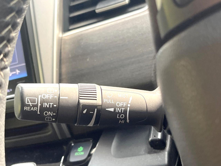 2016 Honda Freed Plus Hybrid DAA-GB7 (UW-69f2a4428724b)[22]