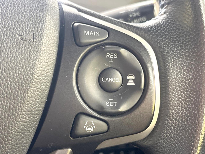 2016 Honda Freed Plus Hybrid DAA-GB7 (UW-69f2a4428724b)[17]