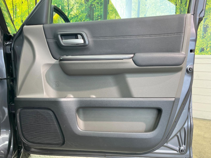 2019 Honda Freed hybrid DAA-GB7 (UW-69f2a442d3b94)[24]