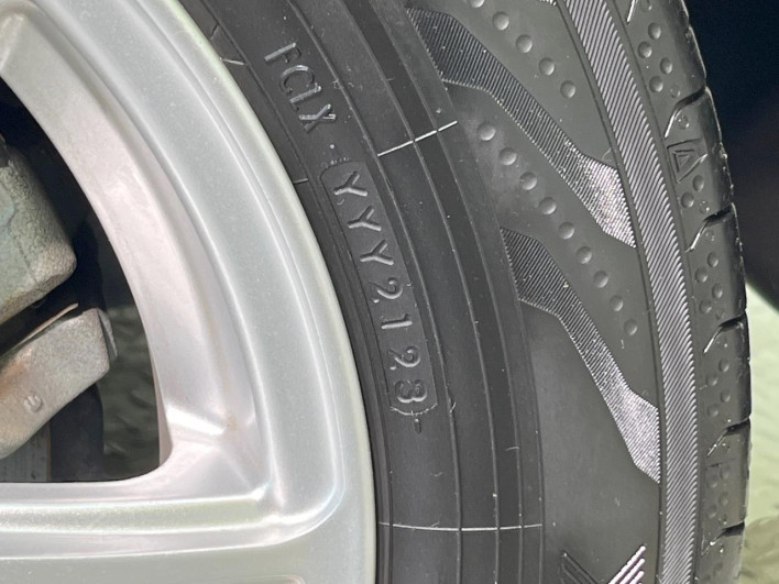 2019 Honda Freed hybrid DAA-GB7 (UW-69f2a442d3b94)[14]