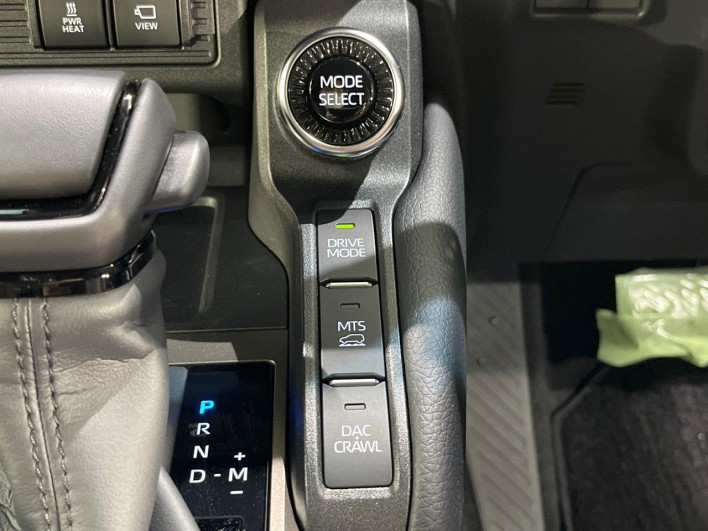 2025 Toyota Land Cruiser 250 3DA-GDJ250W (UW-69f2a445172a1)[20]