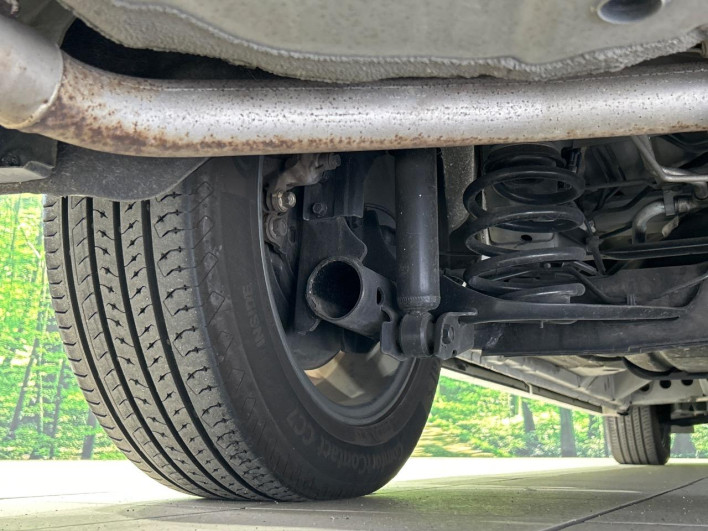 2016 Nissan Serena DAA-GFC27 (UW-69f2a445411e7)[26]