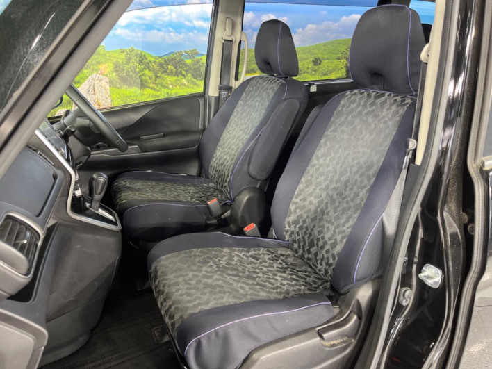 2016 Nissan Serena DAA-GFC27 (UW-69f2a4469c9e8)[28]