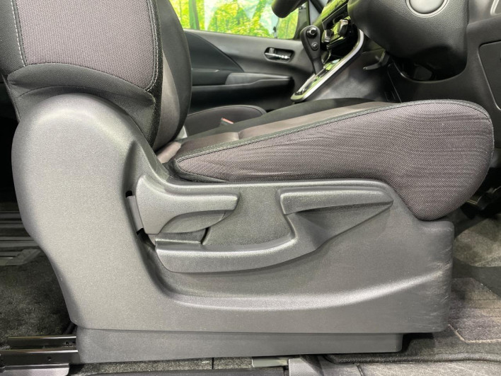 2017 Nissan Serena DAA-GFC27 (UW-69f2a4476d6e5)[20]