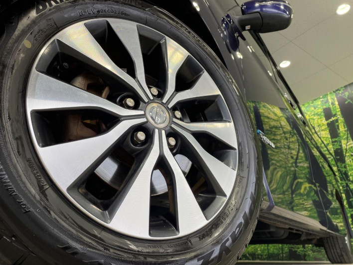 2017 Nissan Serena DAA-GFC27 (UW-69f2a4476d6e5)[7]