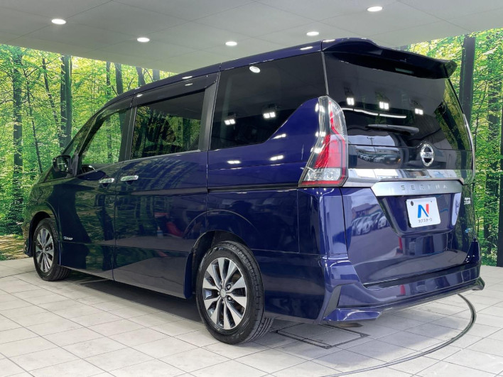 2017 Nissan Serena DAA-GFC27 (UW-69f2a4476d6e5)[14]