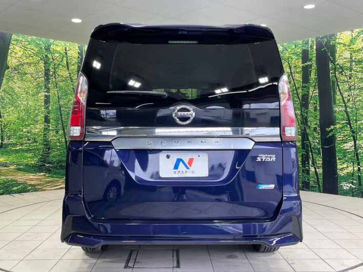 2017 Nissan Serena DAA-GFC27 (UW-69f2a4476d6e5)[15]