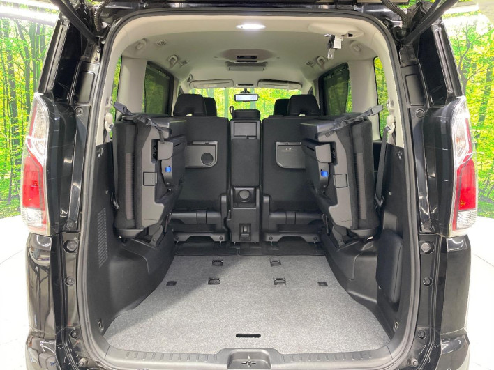 2018 Nissan Serena DAA-GFC27 (UW-69f2a447d733f)[24]