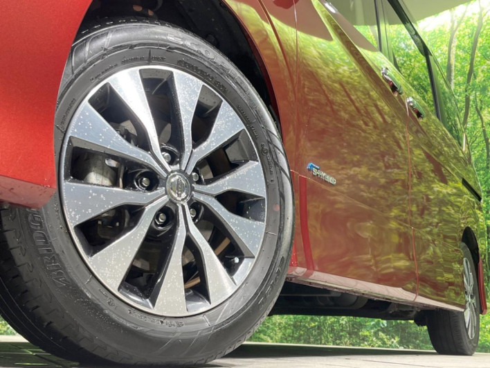 2018 Nissan Serena DAA-GFC27 (UW-69f2a448b2a9d)[12]