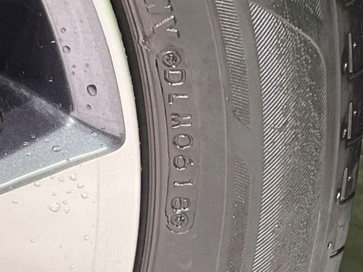 2018 Nissan Serena DAA-GFC27 (UW-69f2a448b2a9d)[14]