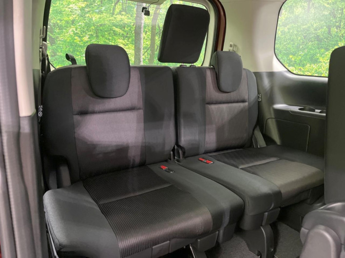 2018 Nissan Serena DAA-GFC27 (UW-69f2a448b2a9d)[8]