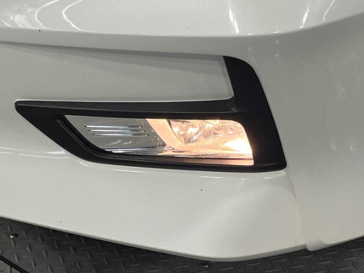 2018 Nissan Serena DAA-GFC27 (UW-69f2a448c3a18)[11]