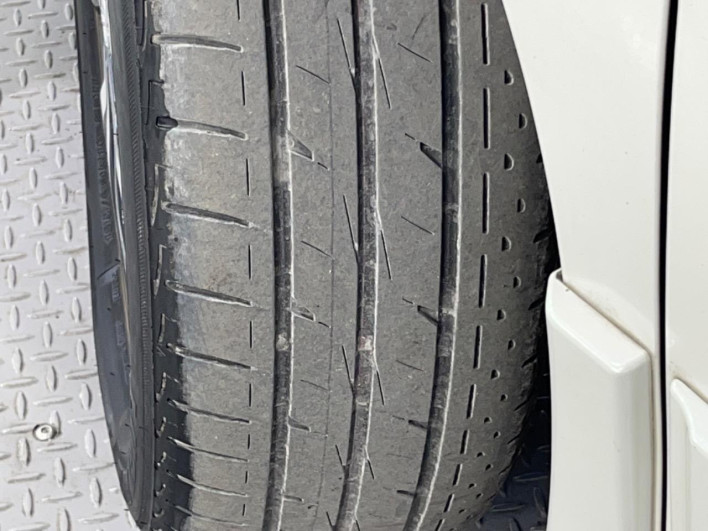 2018 Nissan Serena DAA-GFC27 (UW-69f2a448c3a18)[13]