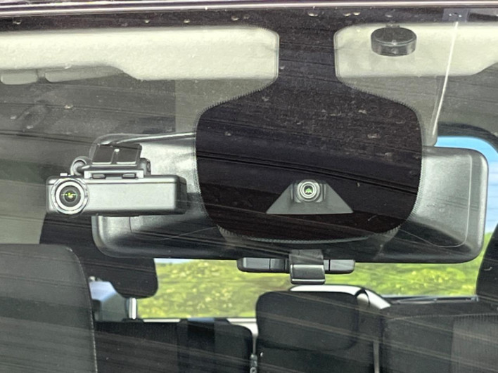 2018 Nissan Serena DAA-GFC27 (UW-69f2a448c3a18)[8]