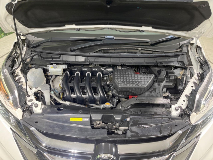 2018 Nissan Serena DAA-GFC27 (UW-69f2a44a06009)[11]