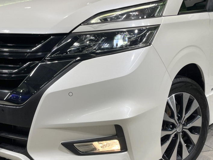 2018 Nissan Serena DAA-GFC27 (UW-69f2a44a06009)[13]