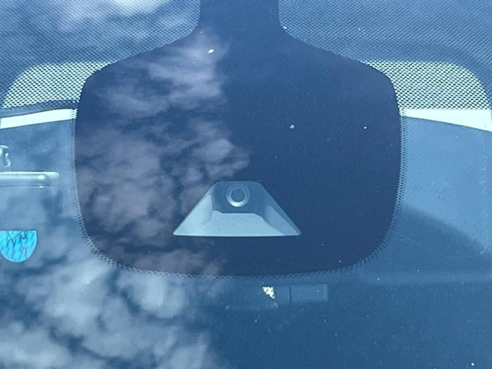 2018 Nissan Serena DAA-GFC27 (UW-69f2a44a6d70a)[4]