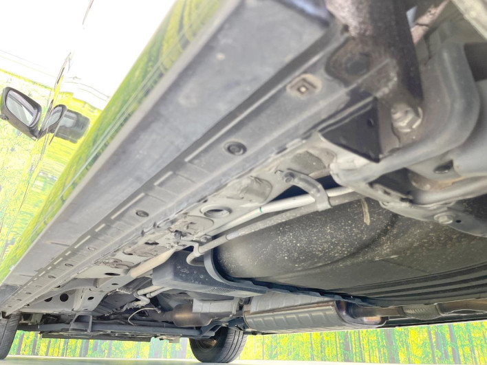 2019 Nissan Serena DAA-GFC27 (UW-69f2a44a87e1e)[22]