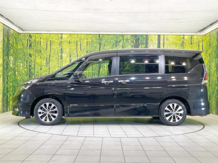 2019 Nissan Serena DAA-GFC27 (UW-69f2a44a87e1e)[12]