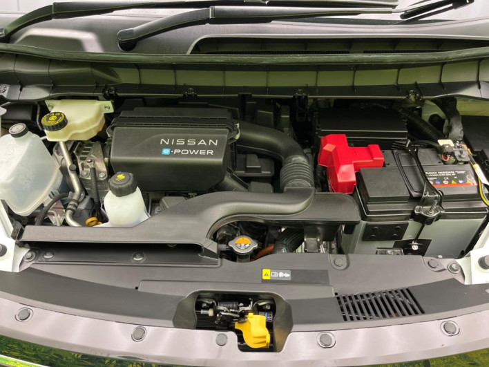 2024 Nissan Serena 6AA-GFC28 (UW-69f2a44f9fe94)[7]
