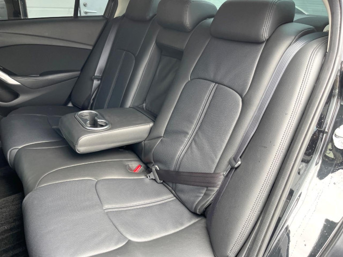 2015 Mazda Atenza Sedan LDA-GJ2FP (UW-69f2a4510c4ce)[13]