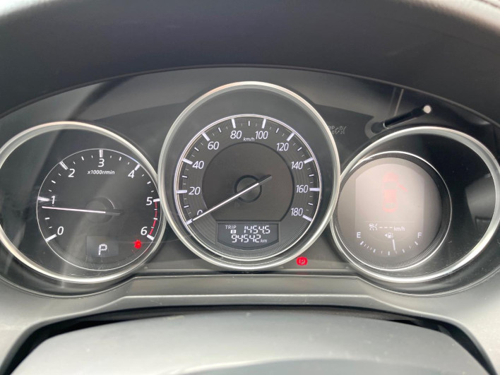 2015 Mazda Atenza Sedan LDA-GJ2FP (UW-69f2a4510c4ce)[26]