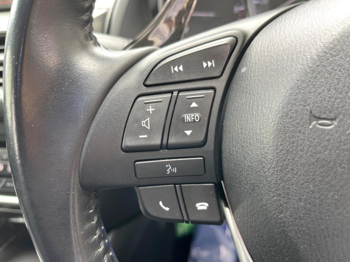 2015 Mazda Atenza Sedan LDA-GJ2FP (UW-69f2a4510c4ce)[28]