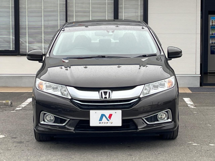 2015 Honda Grace DAA-GM4 (UW-69f2a4525b258)[4]