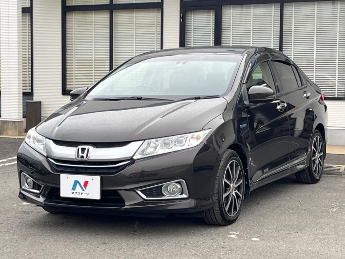 2015 Honda Grace DAA-GM4 (UW-69f2a4525b258)[6]