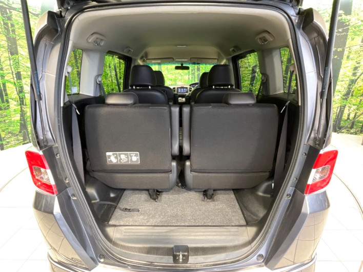 2015 Honda Freed hybrid DAA-GP3 (UW-69f2a4532863b)[29]