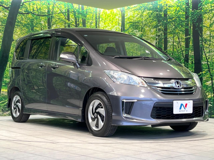 2015 Honda Freed hybrid DAA-GP3 (UW-69f2a4532863b)[11]
