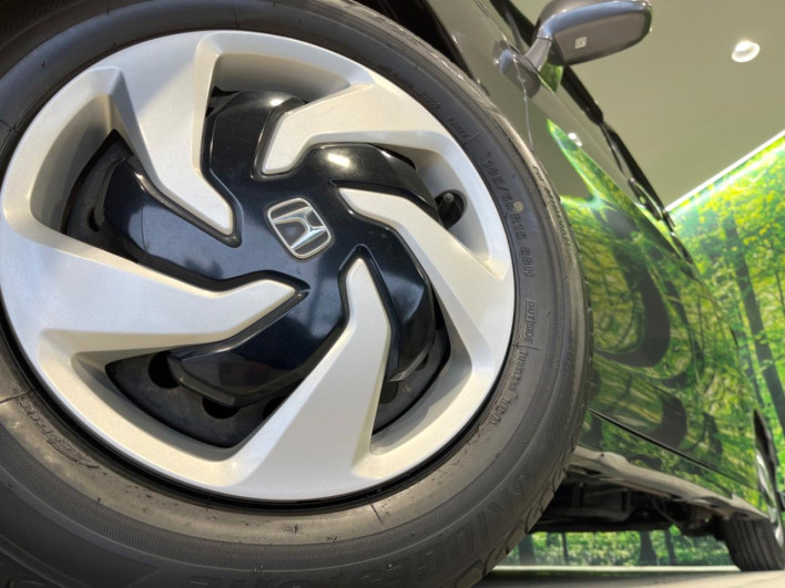 2015 Honda Freed hybrid DAA-GP3 (UW-69f2a4532863b)[19]