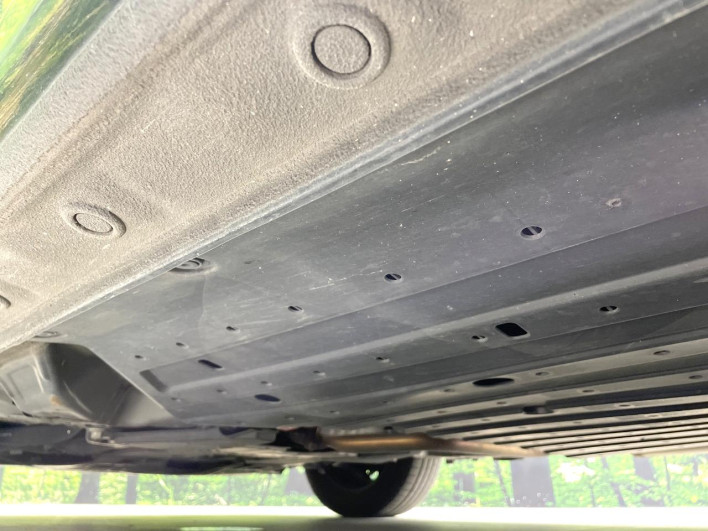 2017 Honda Fit Hybrid DAA-GP5 (UW-69f2a453395d5)[23]