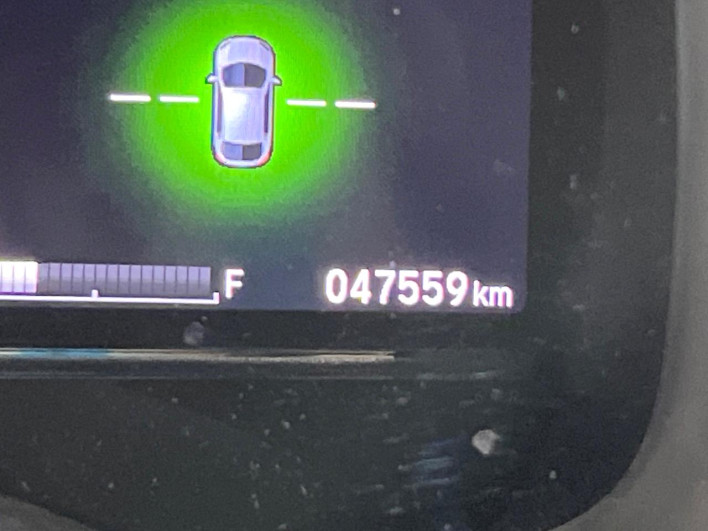 2017 Honda Fit Hybrid DAA-GP5 (UW-69f2a45397447)[2]