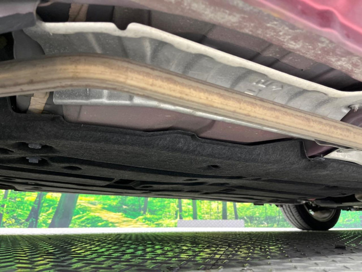 2017 Honda Fit Hybrid DAA-GP5 (UW-69f2a45397447)[20]