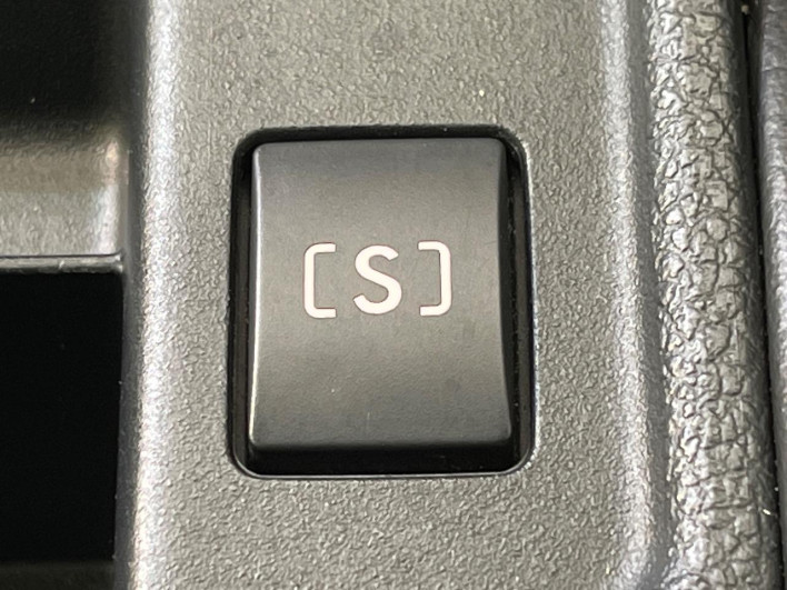 2014 Subaru XV DBA-GP7 (UW-69f2a455b41ef)[26]