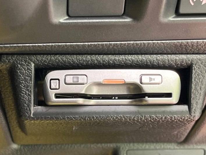 2014 Subaru XV DBA-GP7 (UW-69f2a455b41ef)[20]