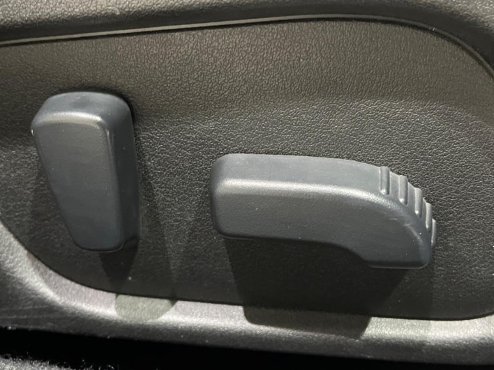 2015 Subaru XV DBA-GP7 (UW-69f2a455be99d)[26]