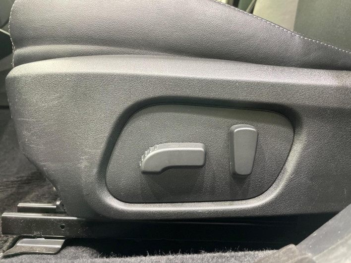 2016 Subaru Impreza Sport DBA-GP7 (UW-69f2a4563cc6c)[9]