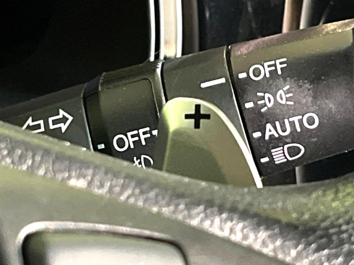 2018 Honda SHUTTLE DAA-GP8 (UW-69f2a45756d39)[26]