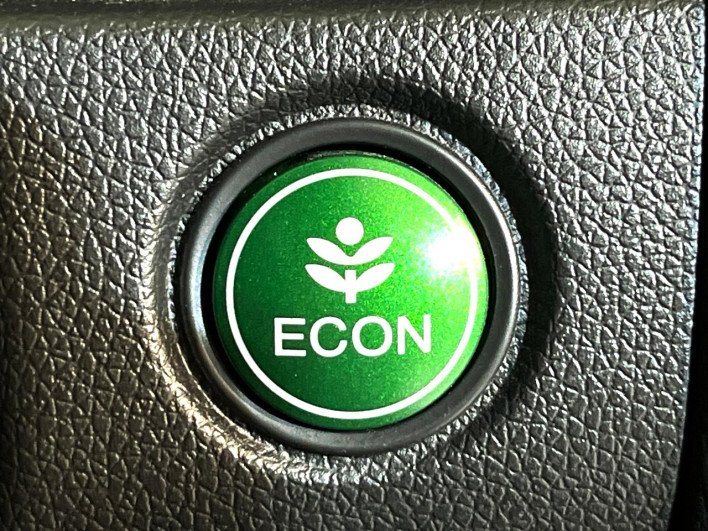 2018 Honda SHUTTLE DAA-GP8 (UW-69f2a45756d39)[8]