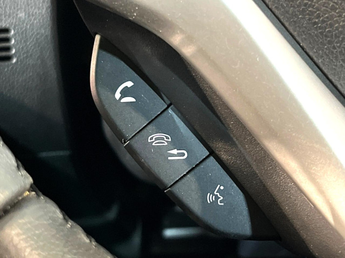 2018 Honda SHUTTLE DAA-GP8 (UW-69f2a45756d39)[23]