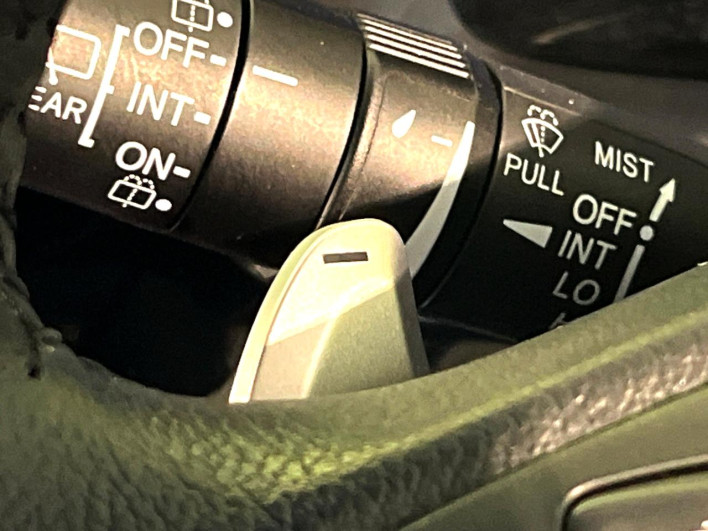 2018 Honda SHUTTLE DAA-GP8 (UW-69f2a45756d39)[27]