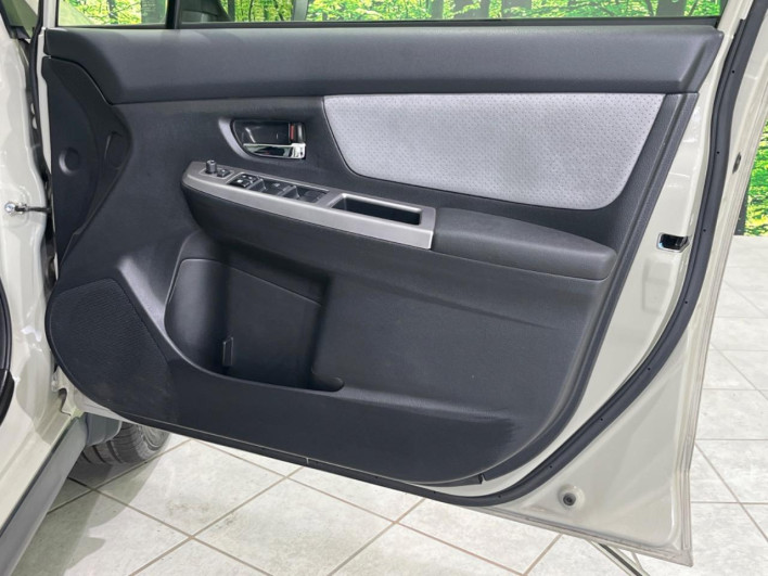 2014 Subaru XV HYBRID DAA-GPE (UW-69f2a457aab6a)[17]