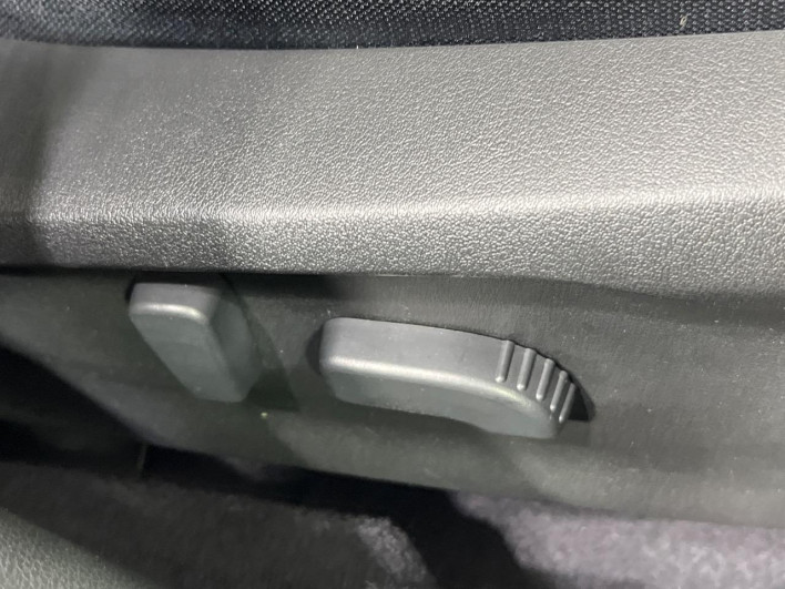 2017 Subaru Impreza Sport DBA-GT7 (UW-69f2a45e4e9da)[18]