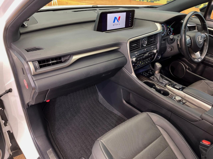 2016 Lexus RX DAA-GYL25W (UW-69f2a462f0500)[28]