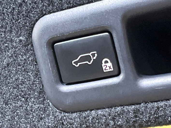 2017 Lexus RX DAA-GYL25W (UW-69f2a46323782)[29]