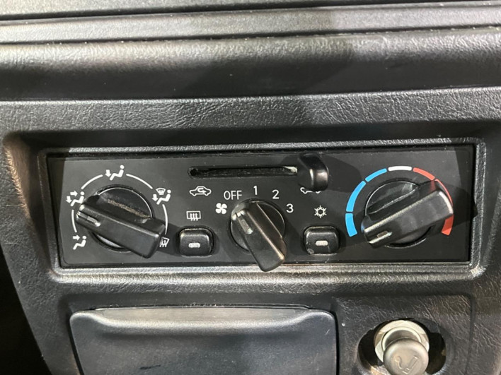 2003 Mitsubishi Pajero Mini TA-H58A (UW-69f2a463acd81)[28]